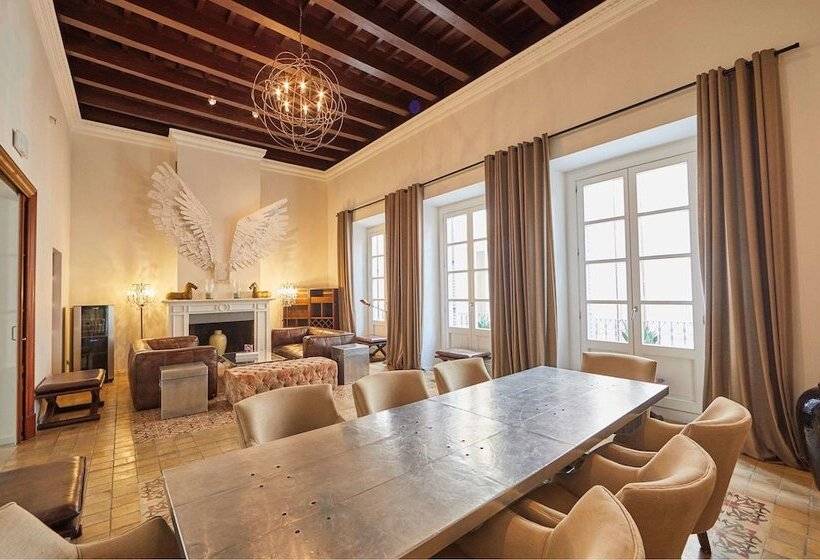 Puro Hotel Oasis Urbano