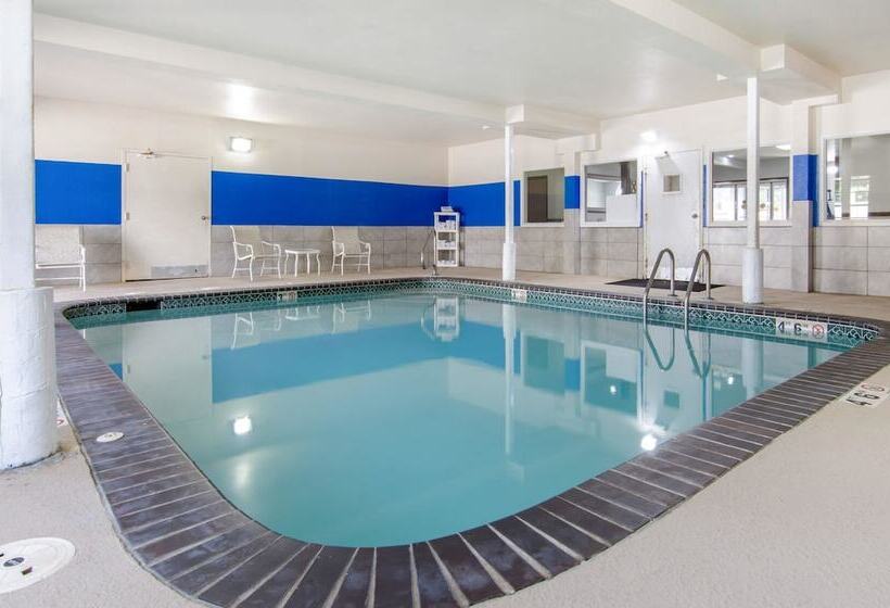 فندق Quality Inn Kearney  Liberty