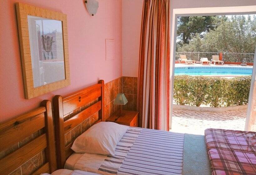 בית מלון כפרי Quinta Dos Caracois