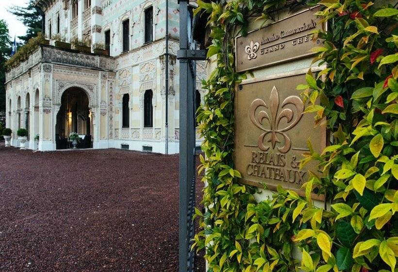 هتل Relais & Chateaux Villa Crespi