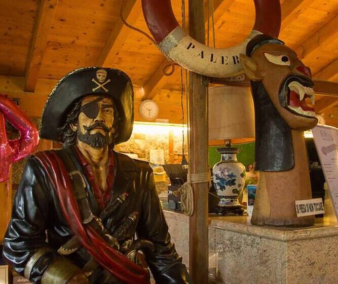 호텔 Ristorante La Perla