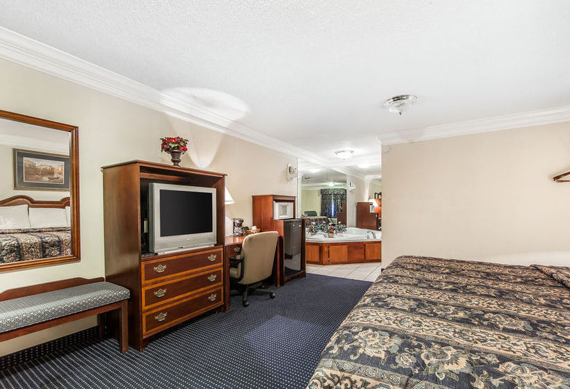 OYO Hotel Rome GA Historic District