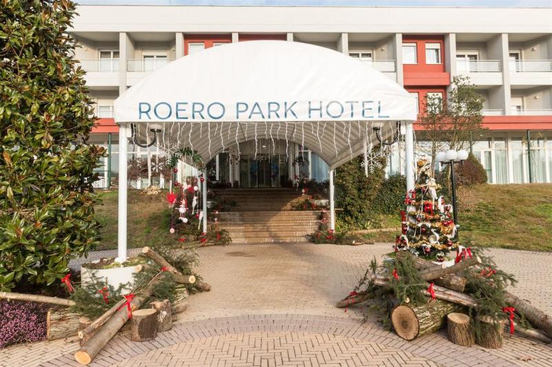 Отель Roero Park