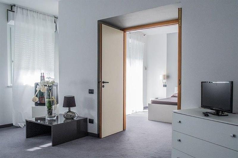 Отель Roero Park