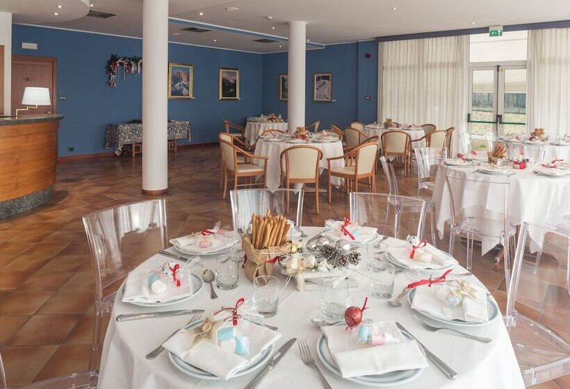 Отель Roero Park