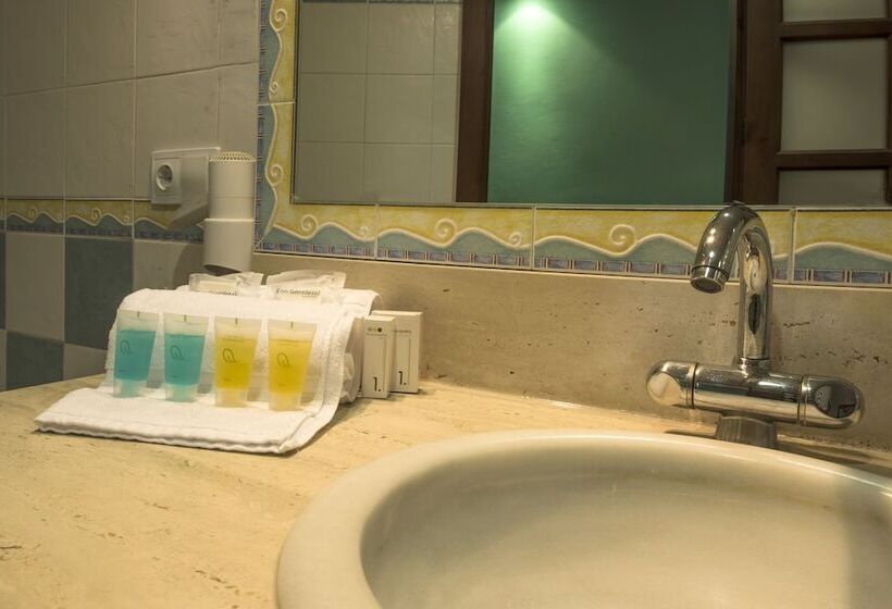 Сельский отель De Naturaleza Rodalquilar & Spa Cabo De Gata