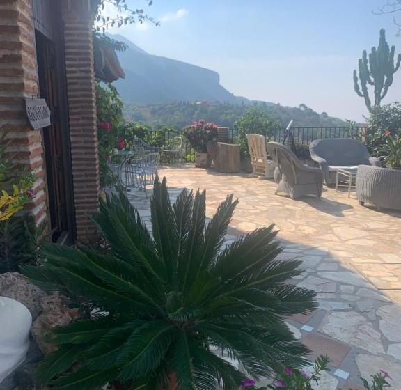 田舎風ホテル Rural Los Jarales