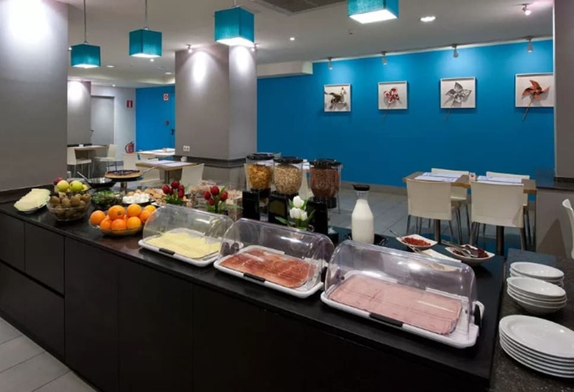 Отель Sagrada Familia