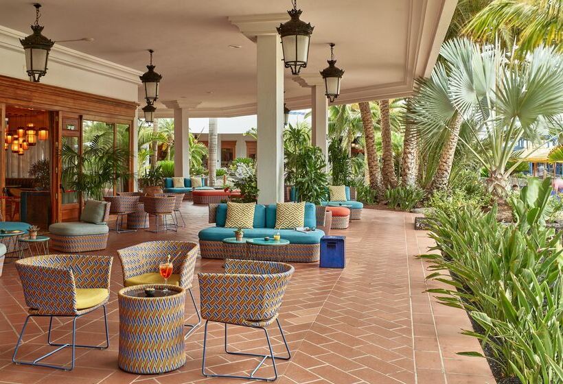 Отель Seaside Los Jameos