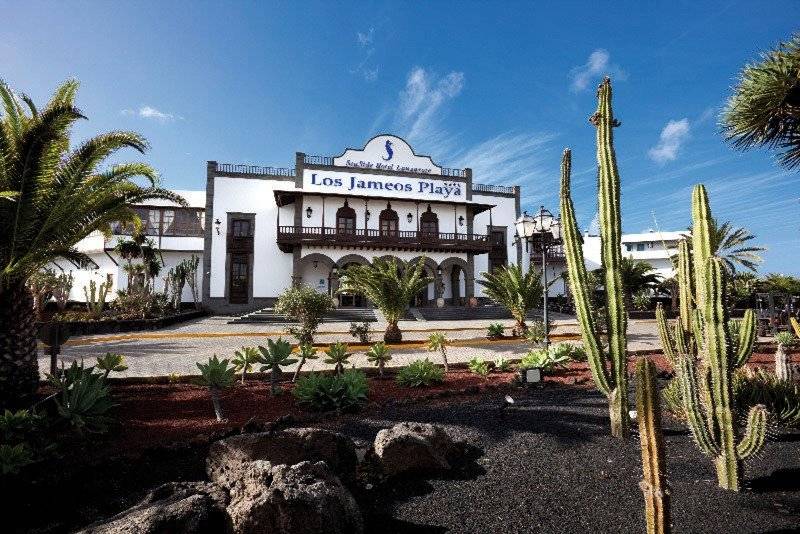 Отель Seaside Los Jameos