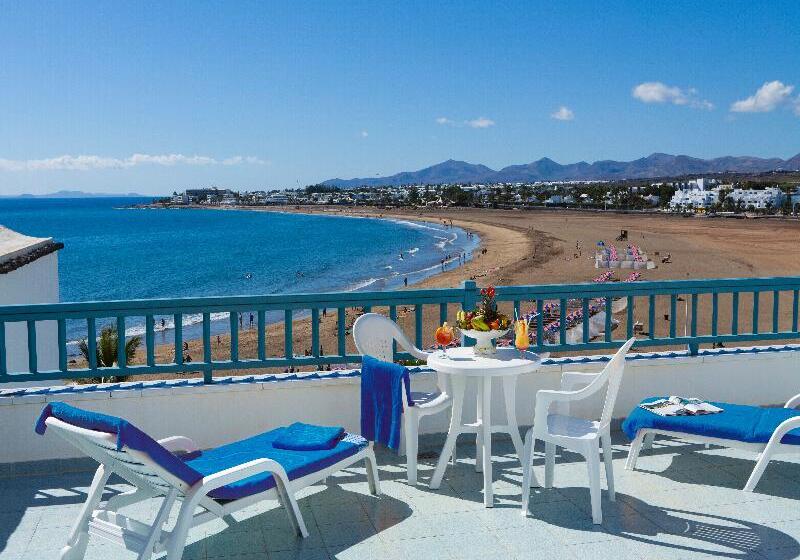 Отель Seaside Los Jameos