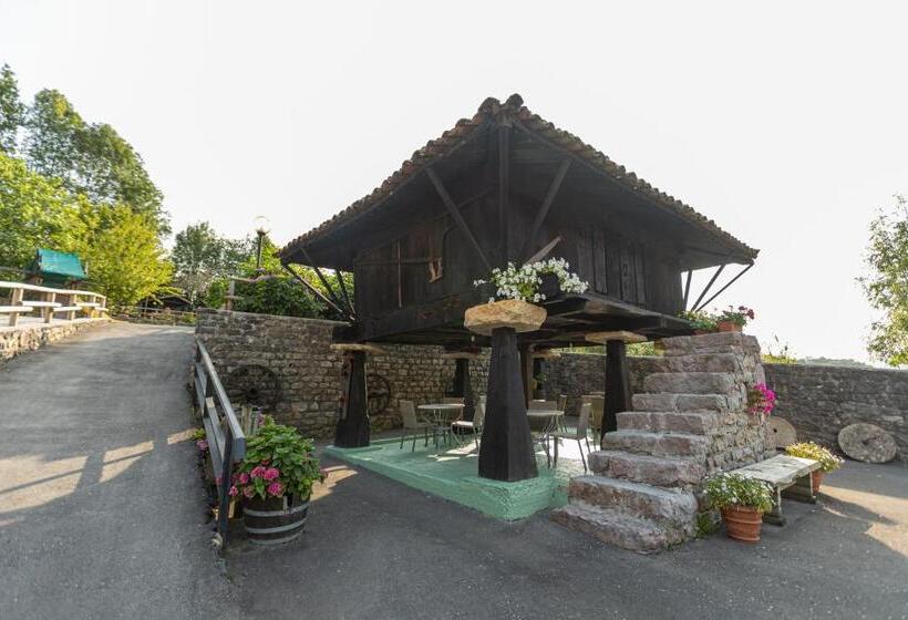 فندق & Spa Villa De Mestas