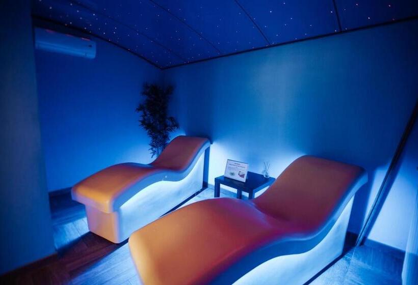 فندق & Spa Villa De Mestas