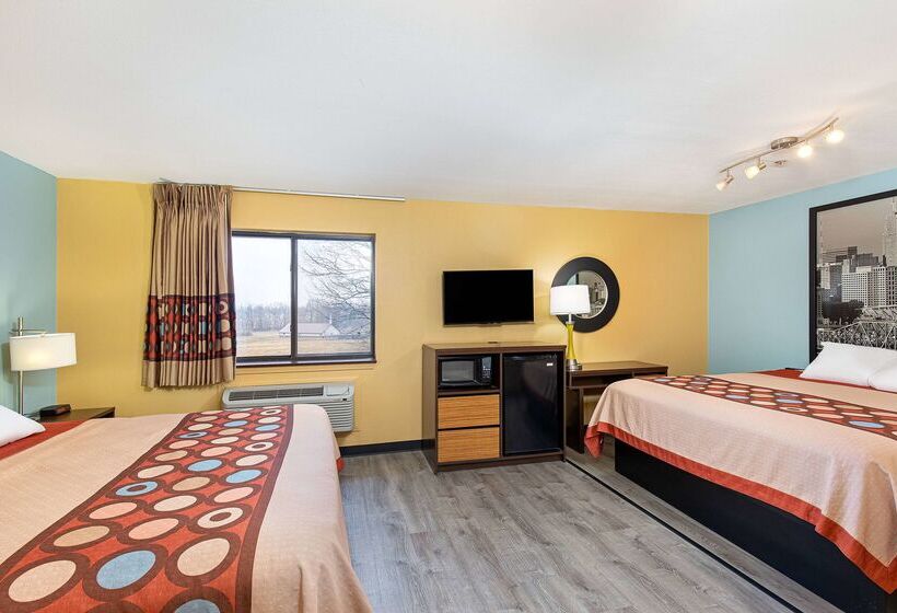 فندق Super 8 By Wyndham Eddyville/kuttawa