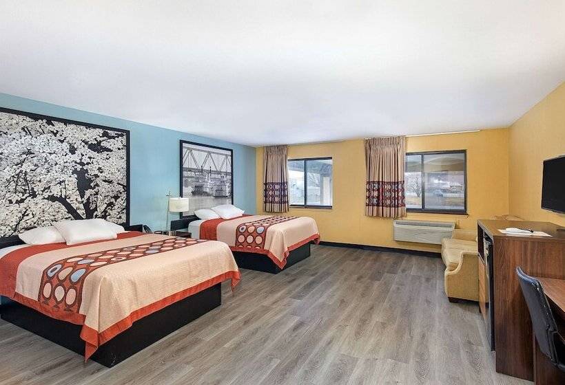فندق Super 8 By Wyndham Eddyville/kuttawa