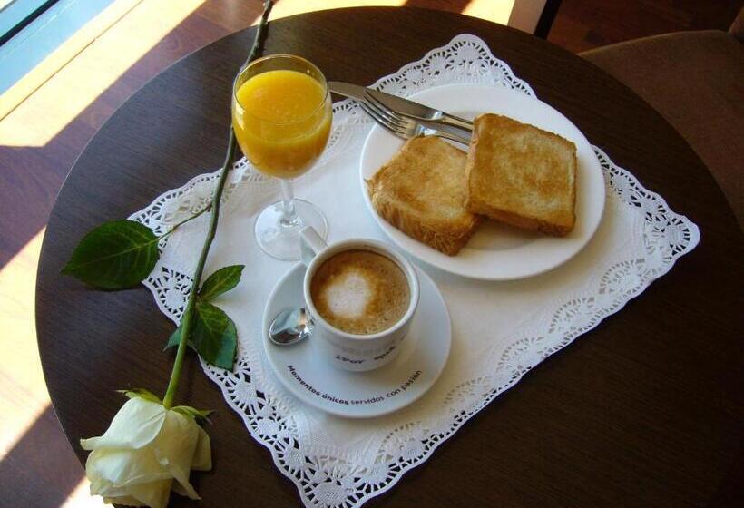 Отель Torre De Sila