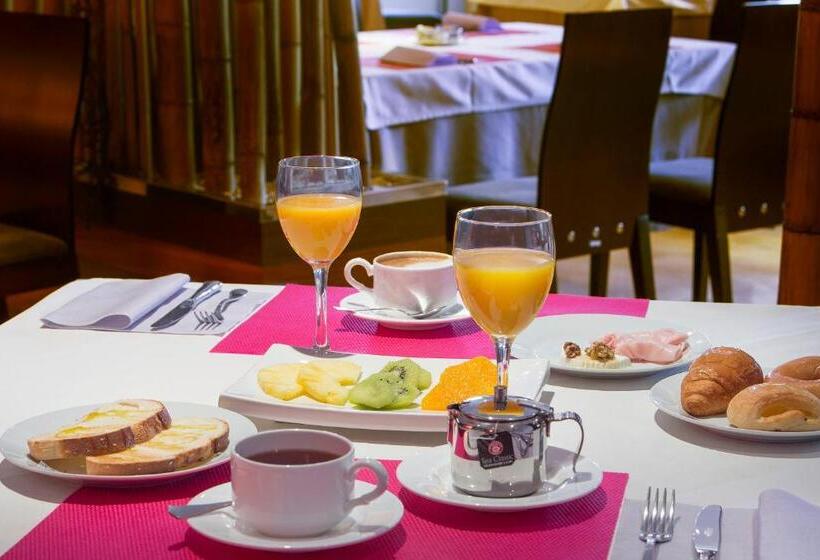 Отель Torre De Sila