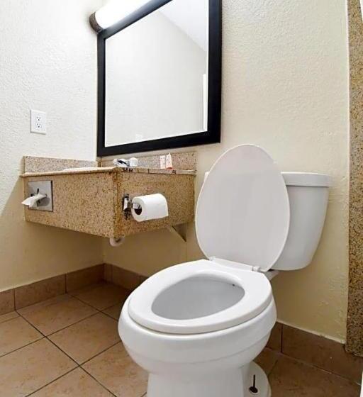 Hotel Tyler Northwest Mineola Hwy