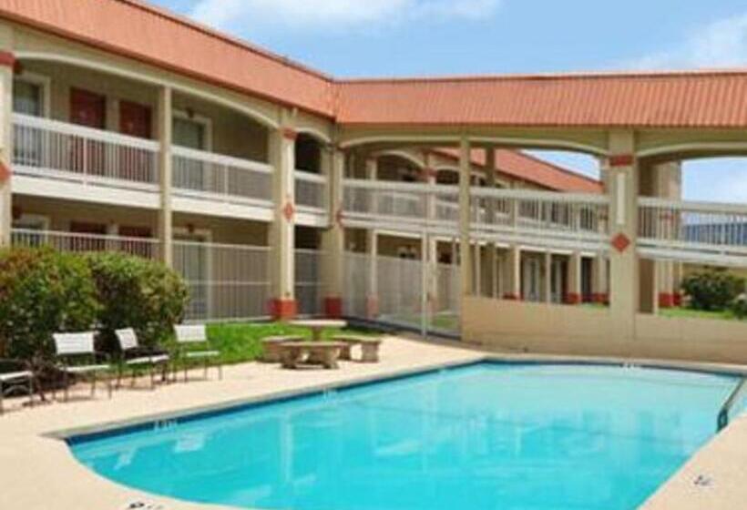 Hotel Tyler Northwest Mineola Hwy