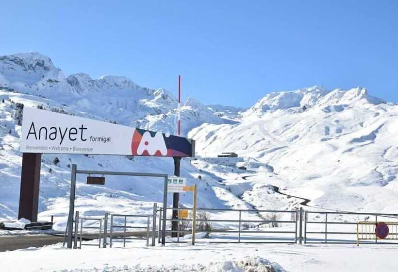 בית מלון כפרי Valle De Izas