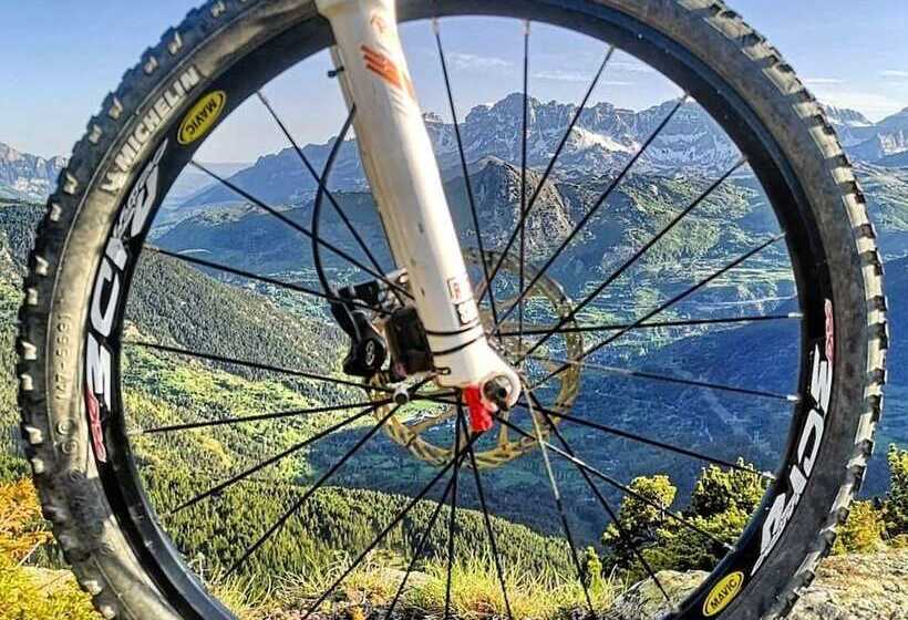 בית מלון כפרי Valle De Izas