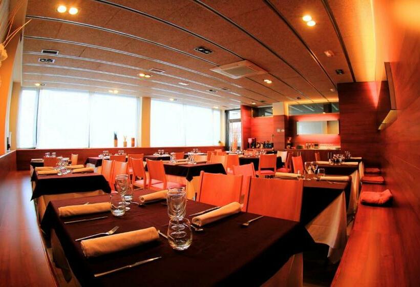 Отель Viaurelia