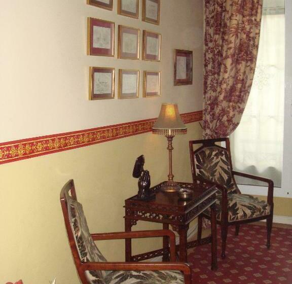 فندق Villa De Luarca