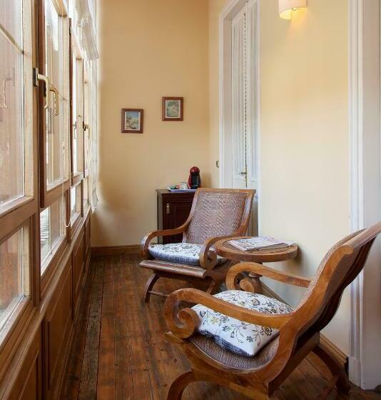 فندق Villa De Luarca