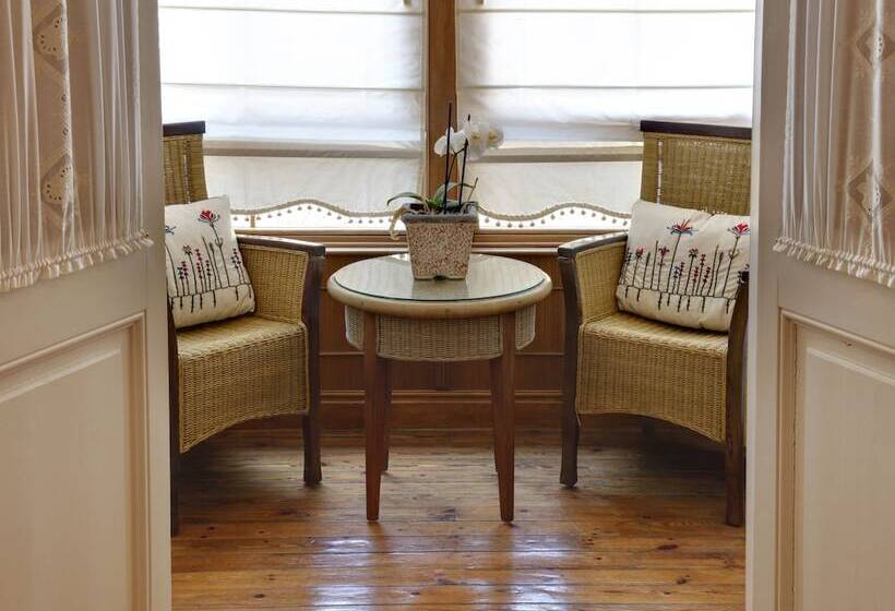 فندق Villa De Luarca