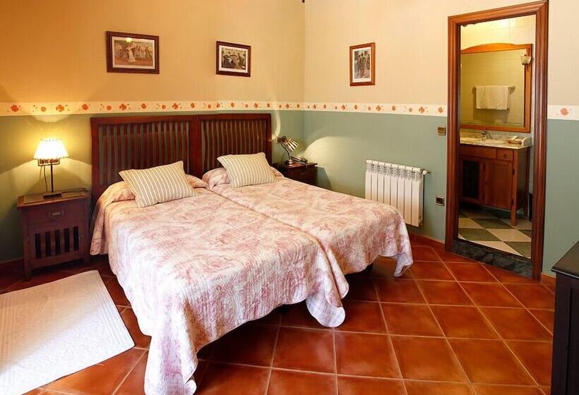 فندق Villa De Luarca