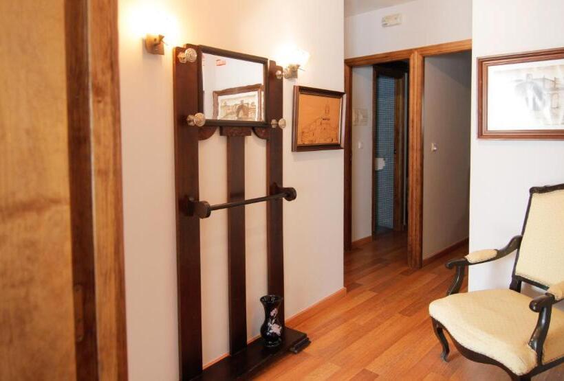 Отель Vivienda Turística Yamaries