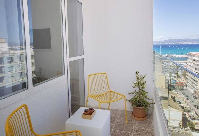 Отель Whala!fun