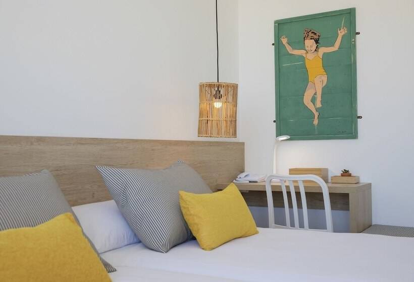 Отель Whala!fun