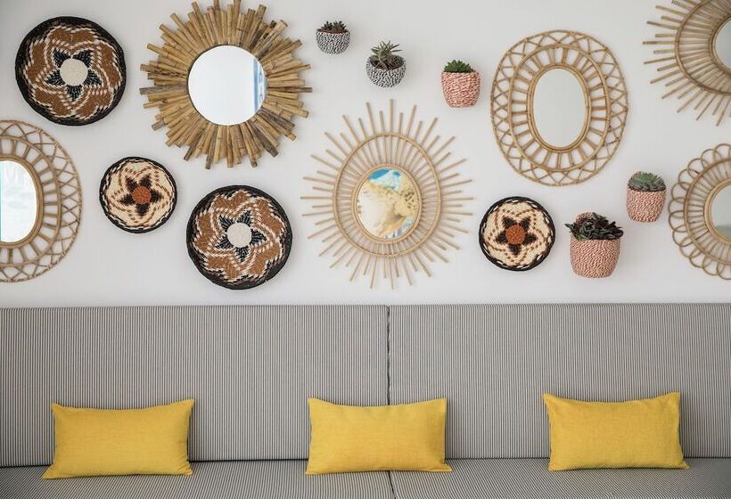 Отель Whala!fun