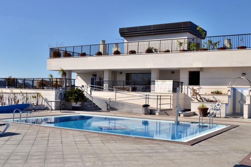 酒店 Zentral Center Adults Only