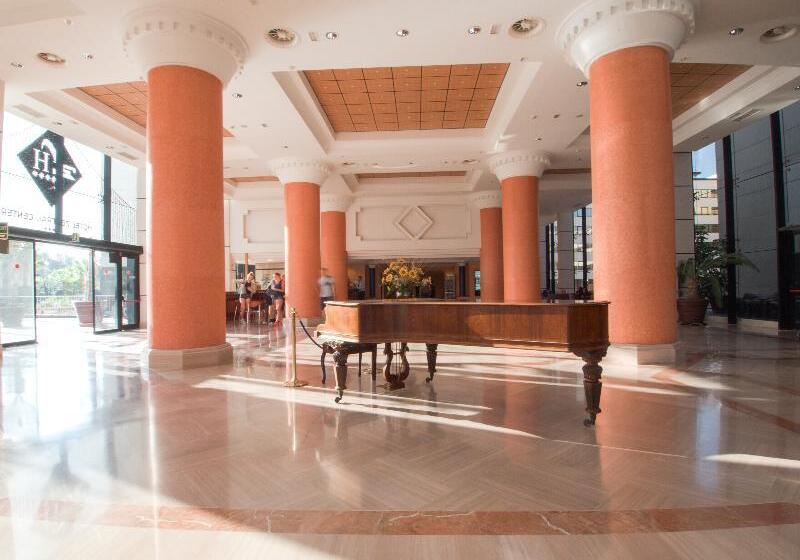 酒店 Zentral Center Adults Only