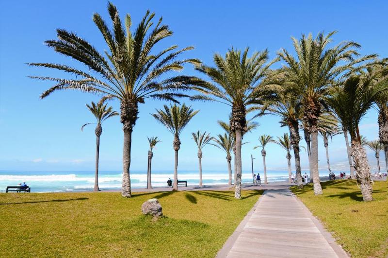 酒店 Zentral Center Adults Only