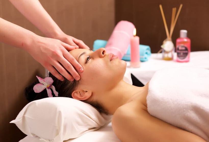 هتل Zurich Istanbul Old City