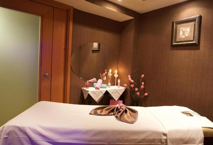 هتل Zurich Istanbul Old City