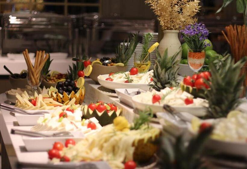 هتل Zurich Istanbul Old City