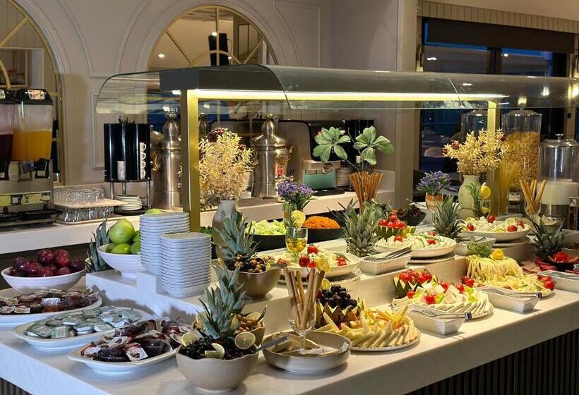 هتل Zurich Istanbul Old City