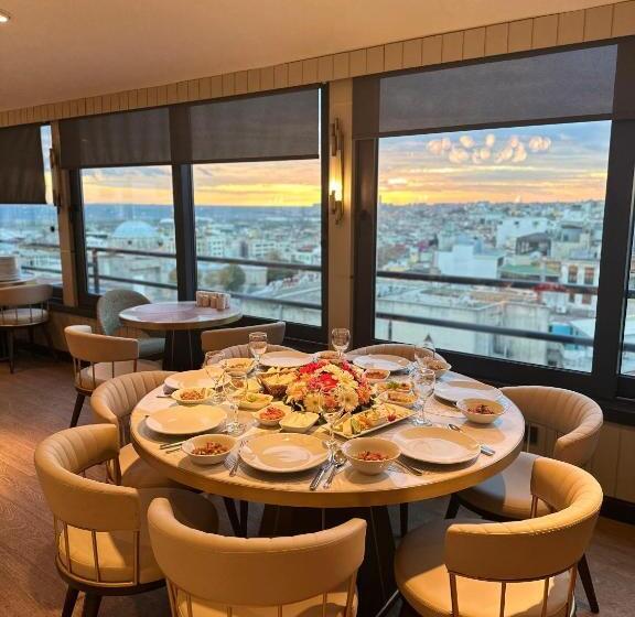 هتل Zurich Istanbul Old City