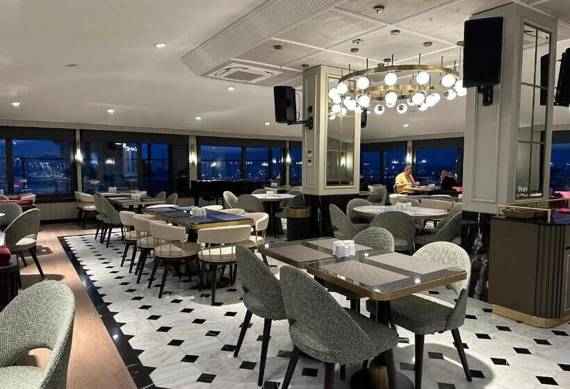 هتل Zurich Istanbul Old City