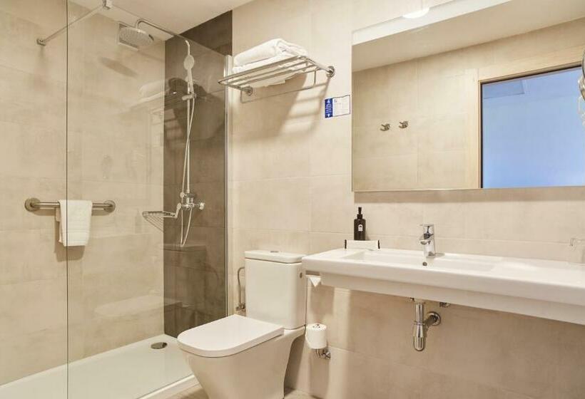 Invisa Hotel Club Cala Verde