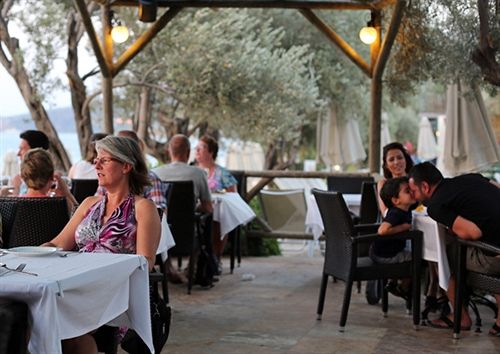 Izer Hotel Beach Club  All Inclusive