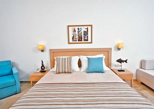 Izer Hotel Beach Club  All Inclusive