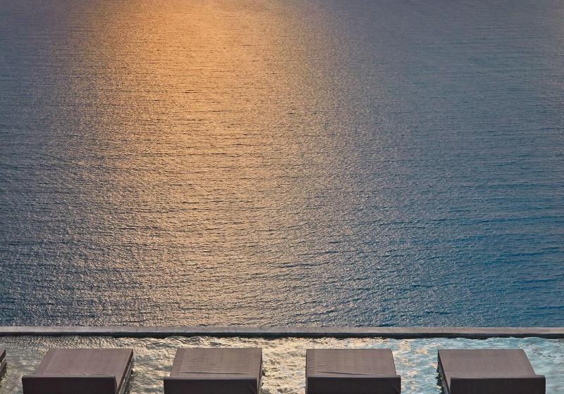 Lilium Hotel Santorini