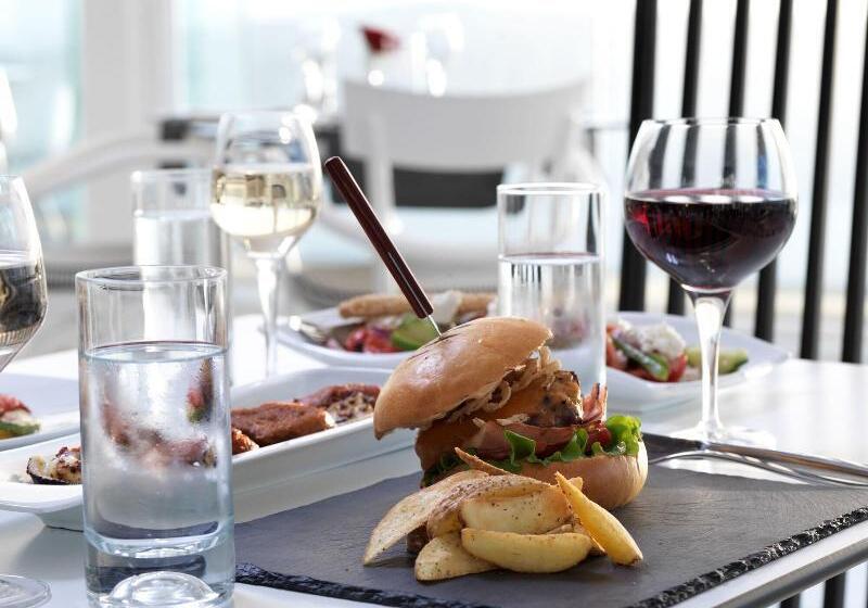 Lilium Hotel Santorini