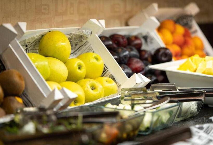 Magnolia Hotel   Adults Only