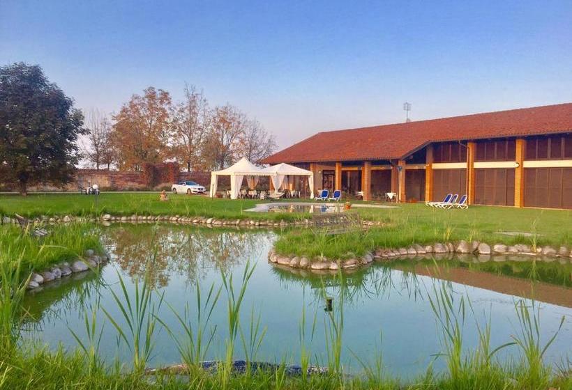 فندق Albergo Cosmera